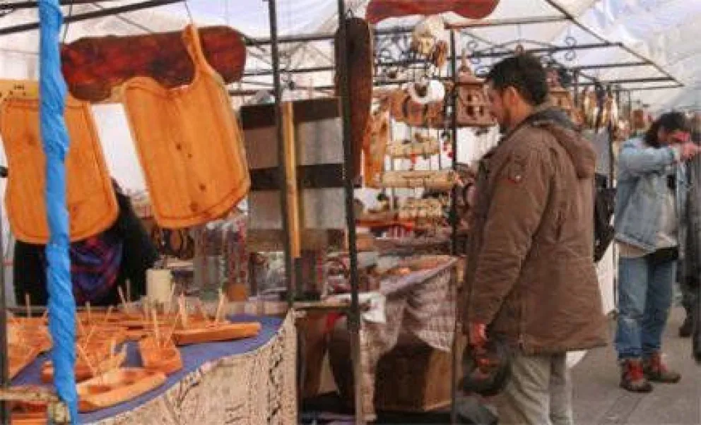 Más de 100 emprendedores ofrecerán productos en una globa del Centro Cívico