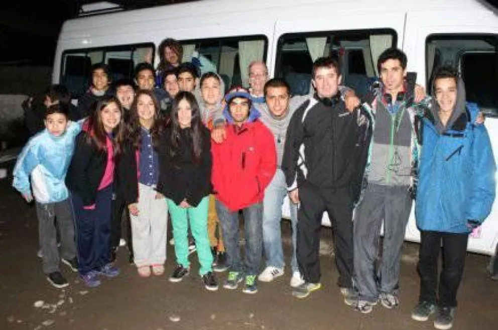 Muy buenos resultados del tenis de mesa de Bariloche en Catriel 