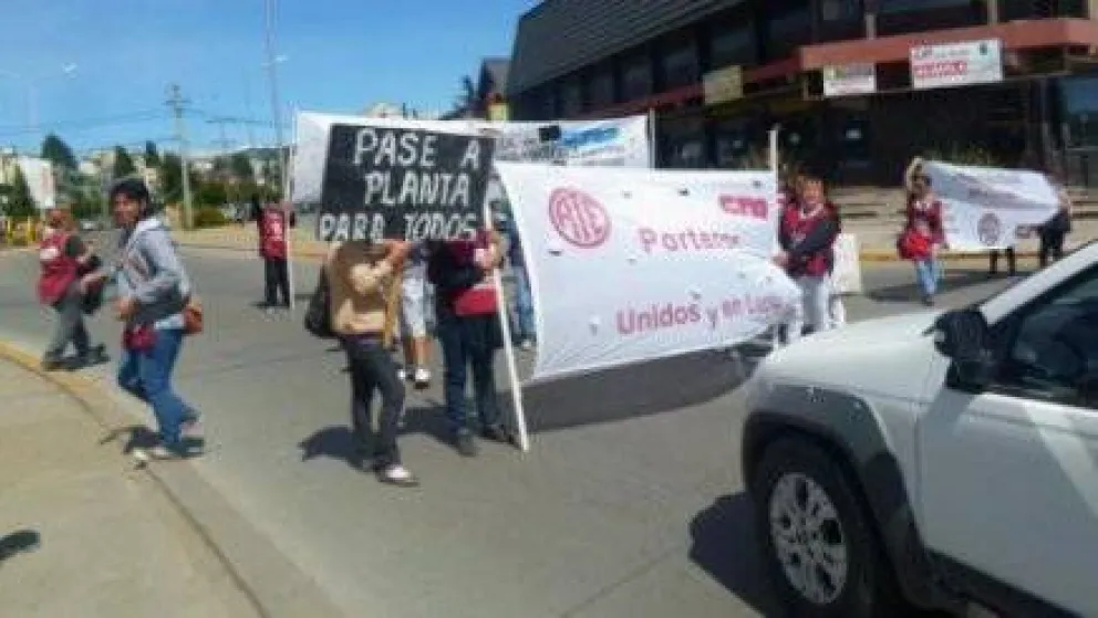 Trabajadores de ATE paran en toda la provincia