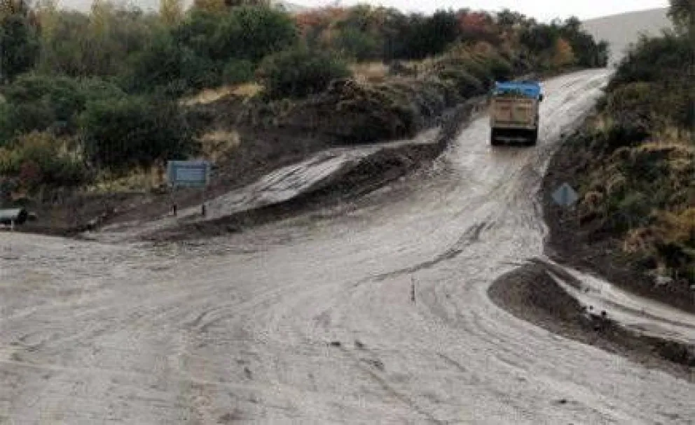 Presencia de hielo y barrio en rutas de la región