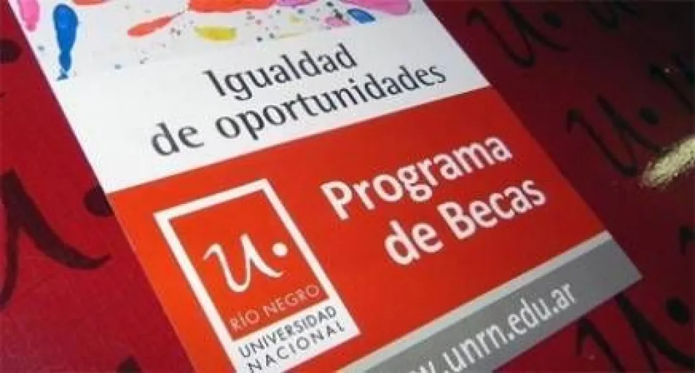 Actualizan montos para 400 becados de la UNRN