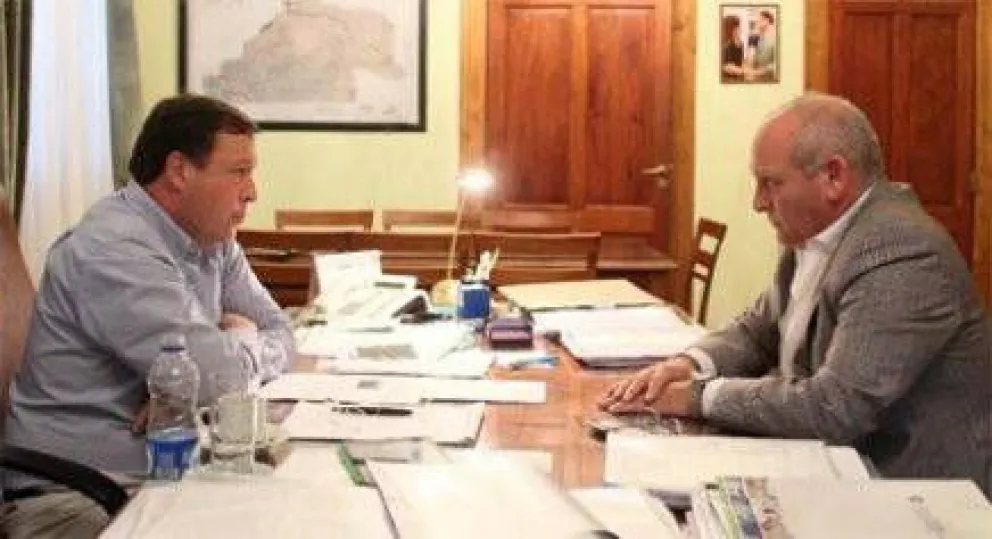 Desplazan a Delfino del Ministerio de Salud