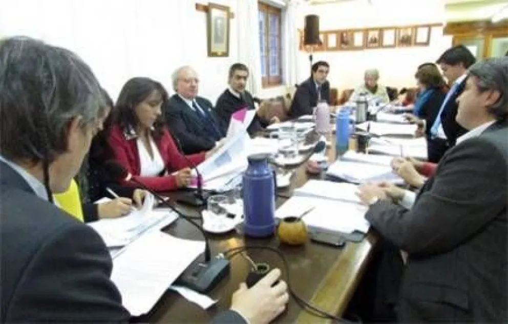 Deberán incluir un "aro magnético" en espacios públicos