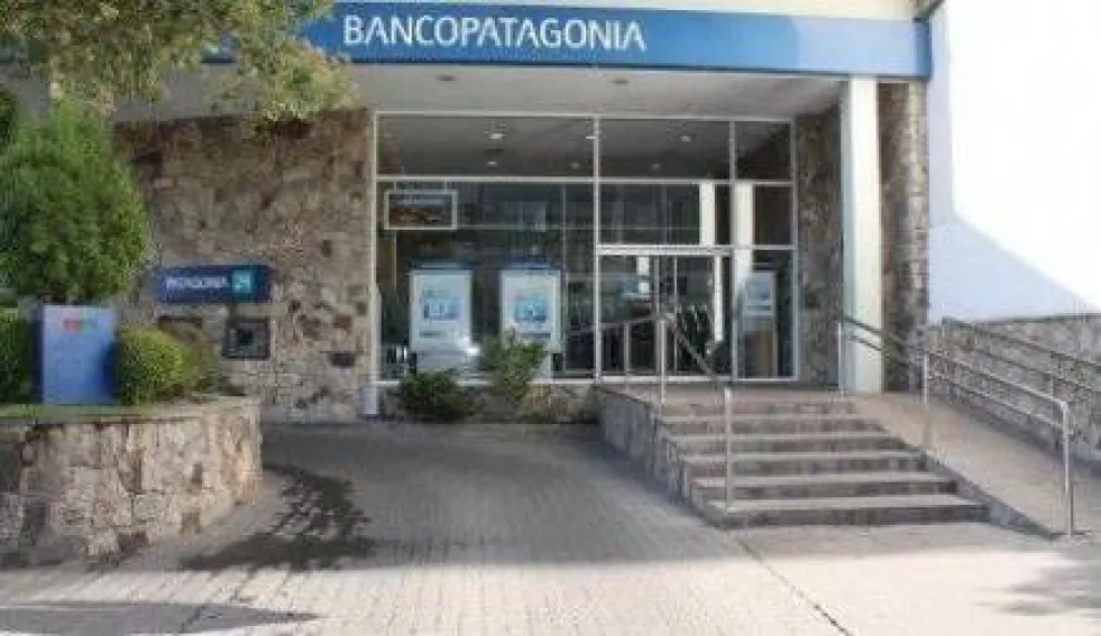 Paro de una hora por turno en los bancos