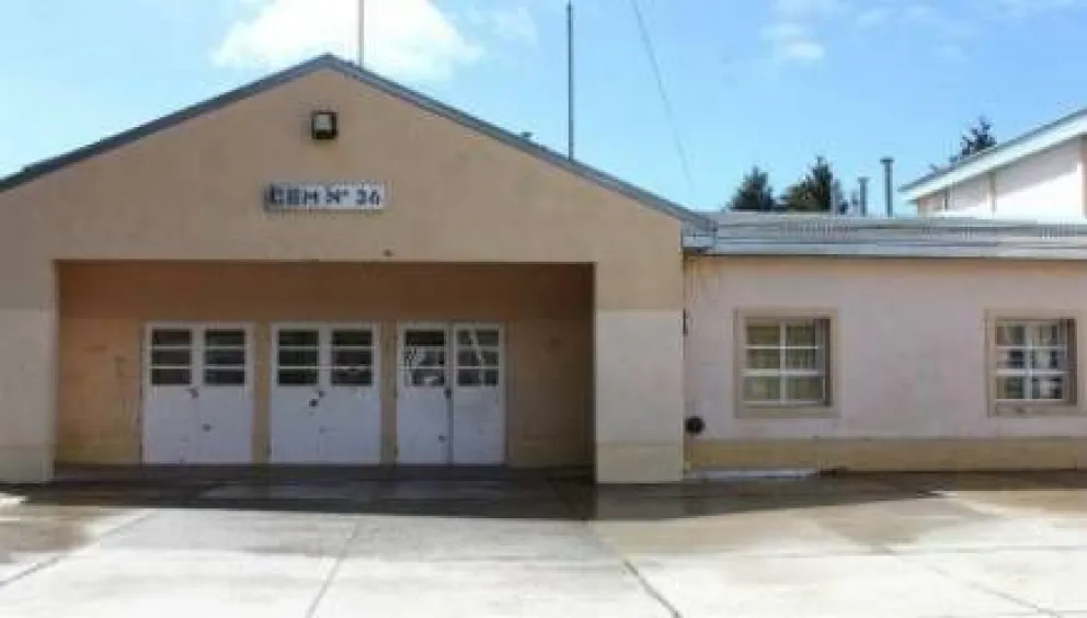 Adolescente recibió un puntazo luego de una pelea entre dos estudiantes