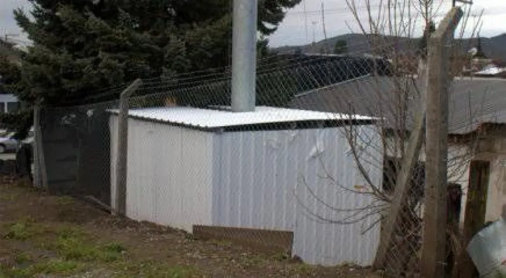 Continúan los cruces por instalación de antena de telefonía