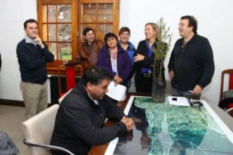 Plantarán árboles en el barrio Malvinas 