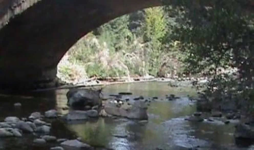Vecinos se unen para optimizar el manejo del arroyo Gutiérrez