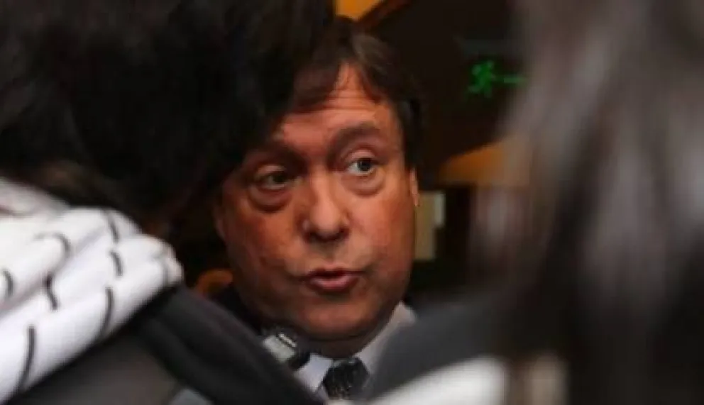Sueldos truchos: Weretilneck admite que deben mejorarse los controles