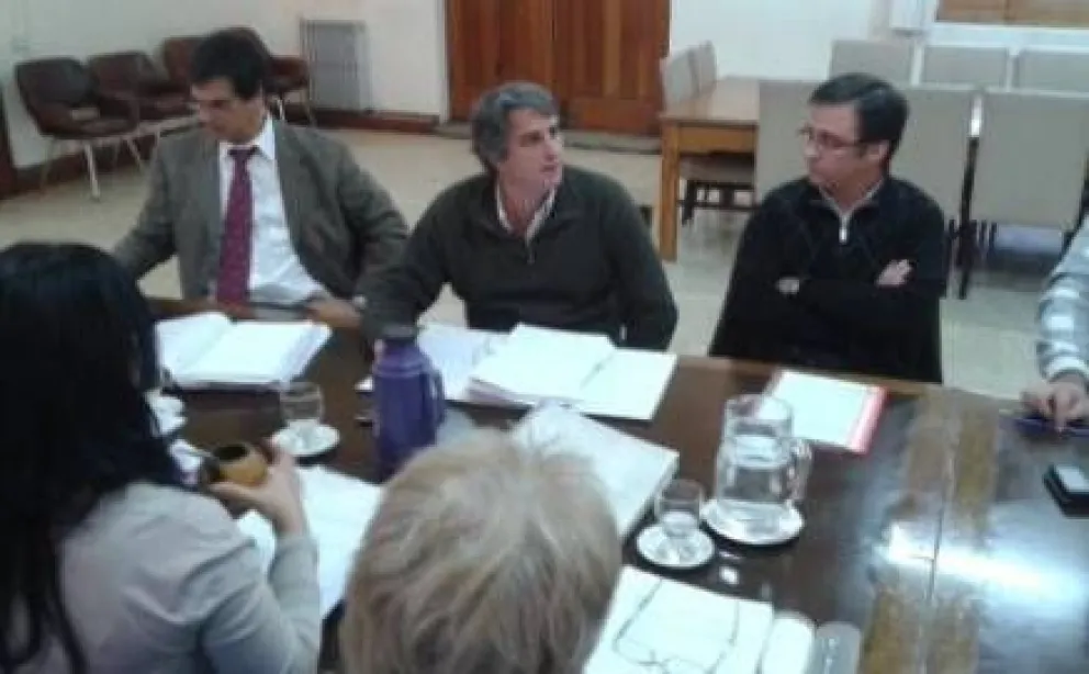 Funcionarios defendieron proyecto de regulación de Paseos de Compras 