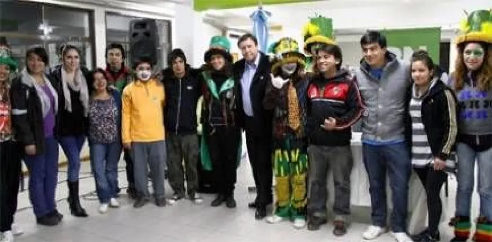 Provincia destacó apoyo a murgas y comparsas de Bariloche 