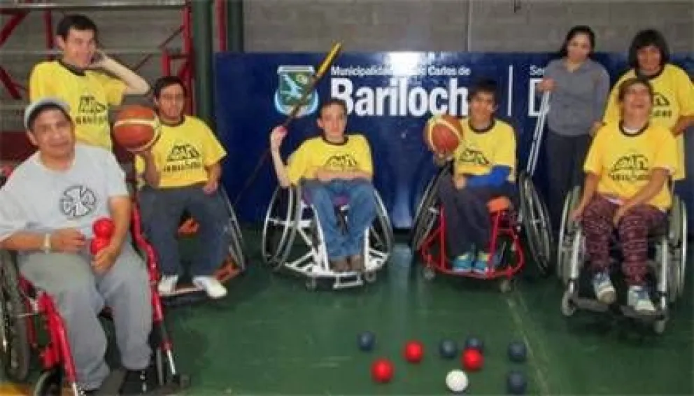 Proponen actividad deportiva adaptada en el Gimnasio Nº 3