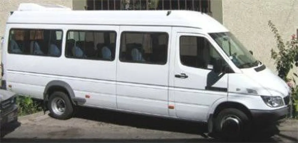 La comuna adquirirá un minibus para traslado de adultos mayores