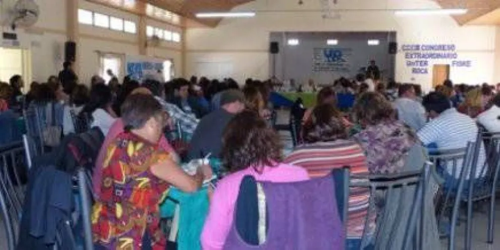 UnTER rechazó la nueva propuesta del gobierno, pero no hay paro