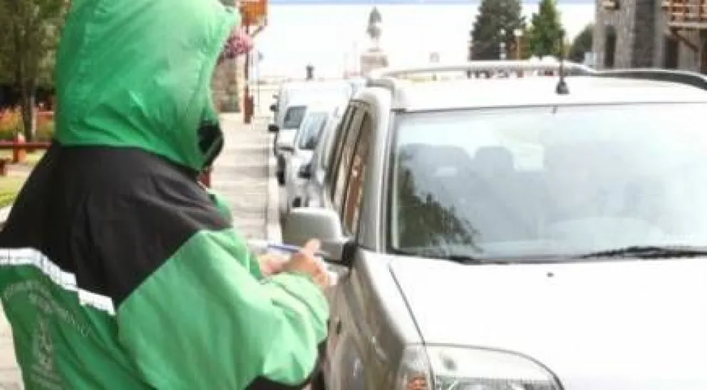 El aumento del estacionamiento medido "favorecerá la circulación vehicular" 