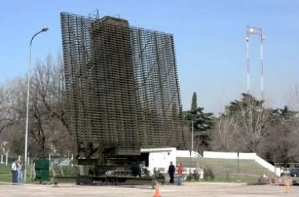 Invap exhibirá sus radares en la Feria Internacional del Aire y del Espacio