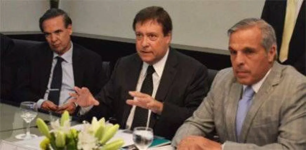 Invertirán 10 millones de dólares en productores afectados por cenizas