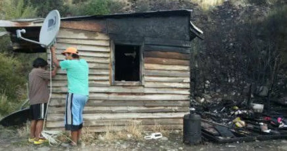Una familia perdió todo en un incendio