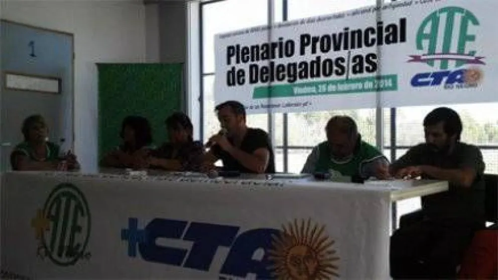 ATE se moviliza junto a los docentes el 5 de marzo
