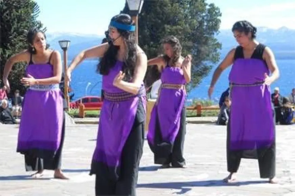 Nueva intervención artística para divulgar costumbres mapuches