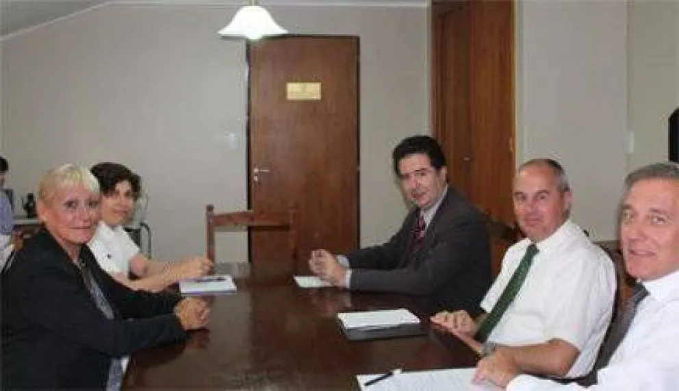 Baquero Lazcano definió lineamientos de gestión en Bariloche