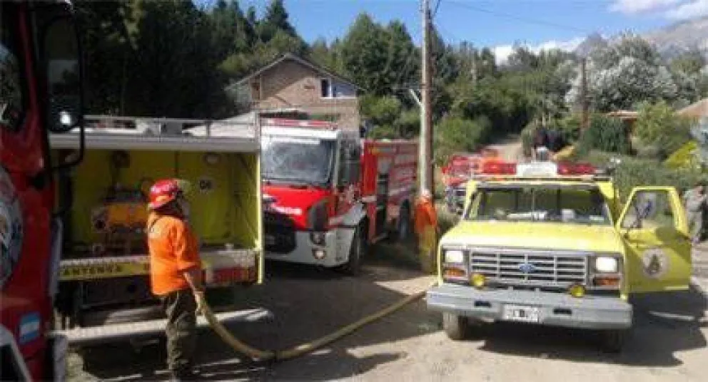Incendio forestal en Villa Llanquihue