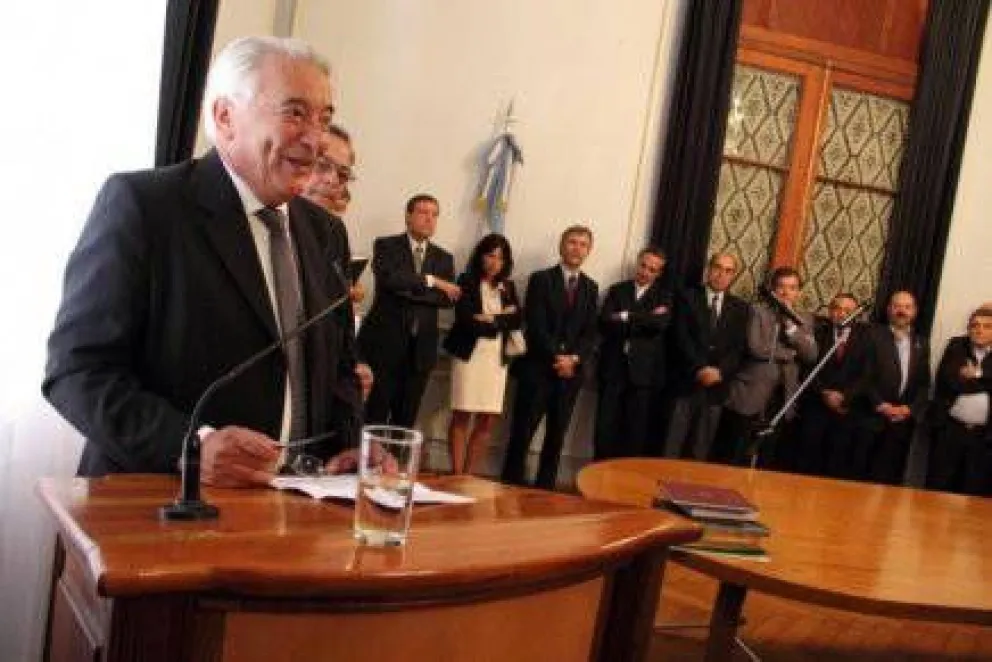 Arrieta asumió como Ministro de Obras y Servicios Públicos