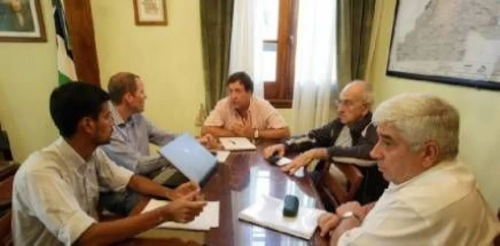 Weretilneck anunciará nuevas medidas de reducción de gastos 