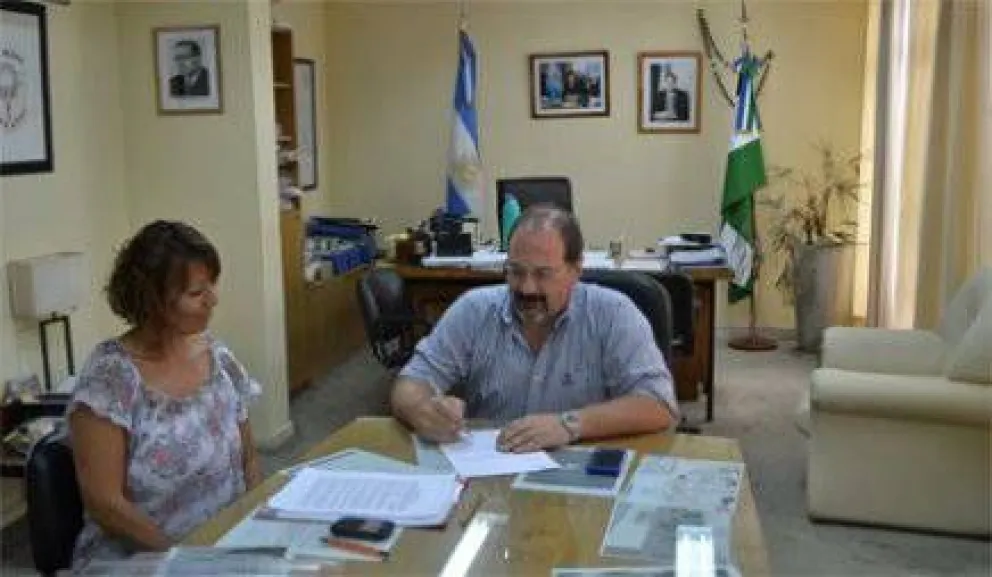 Afiliados al PAMI podrán atenderse en hospitales de Salud Pública 