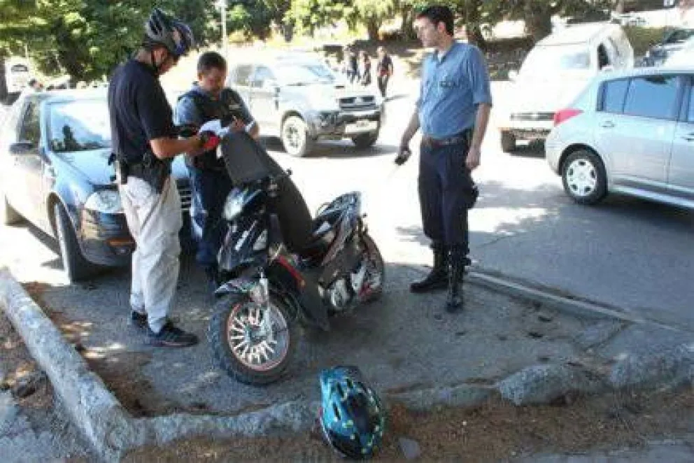 Demoran a dos menores por tenencia de arma de fuego