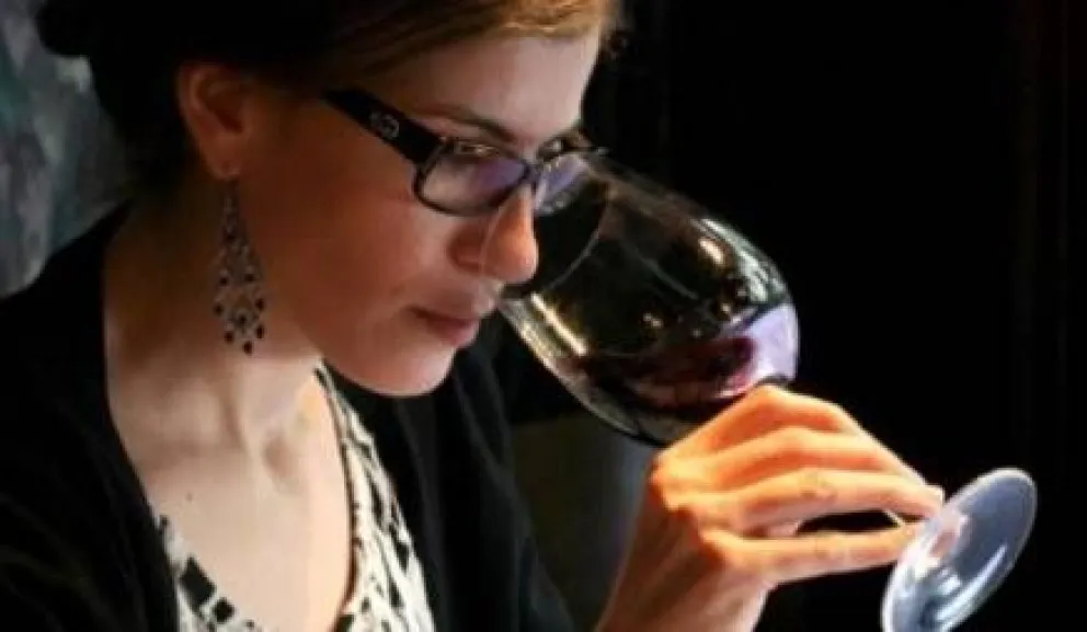 Paz Levinson, la sommelier barilochense que se luce en París