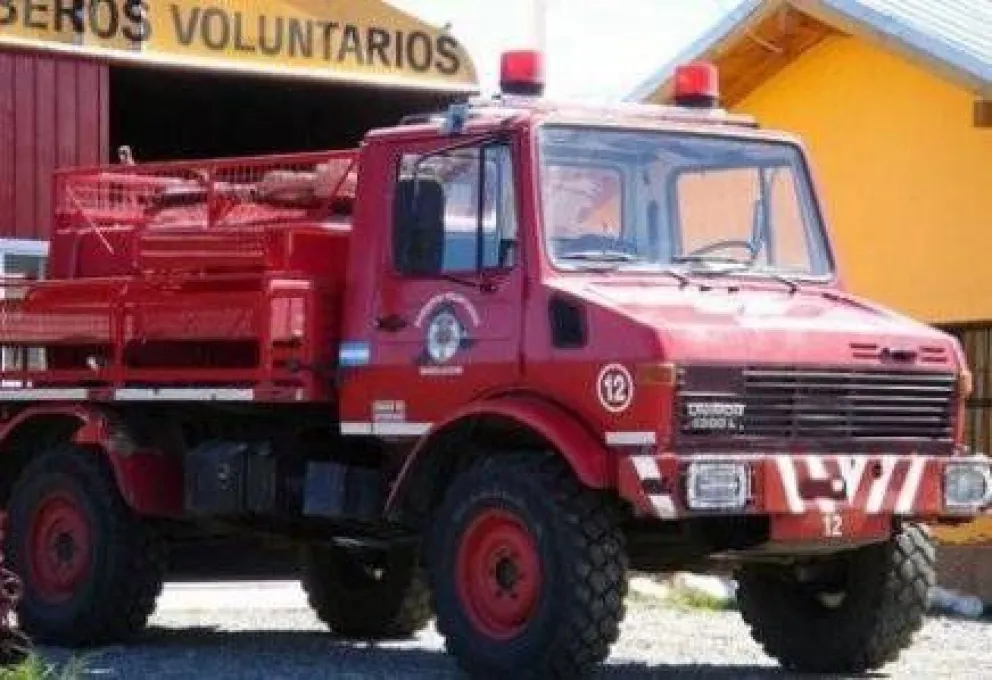 Dos automóviles volcaron en la Ruta 40