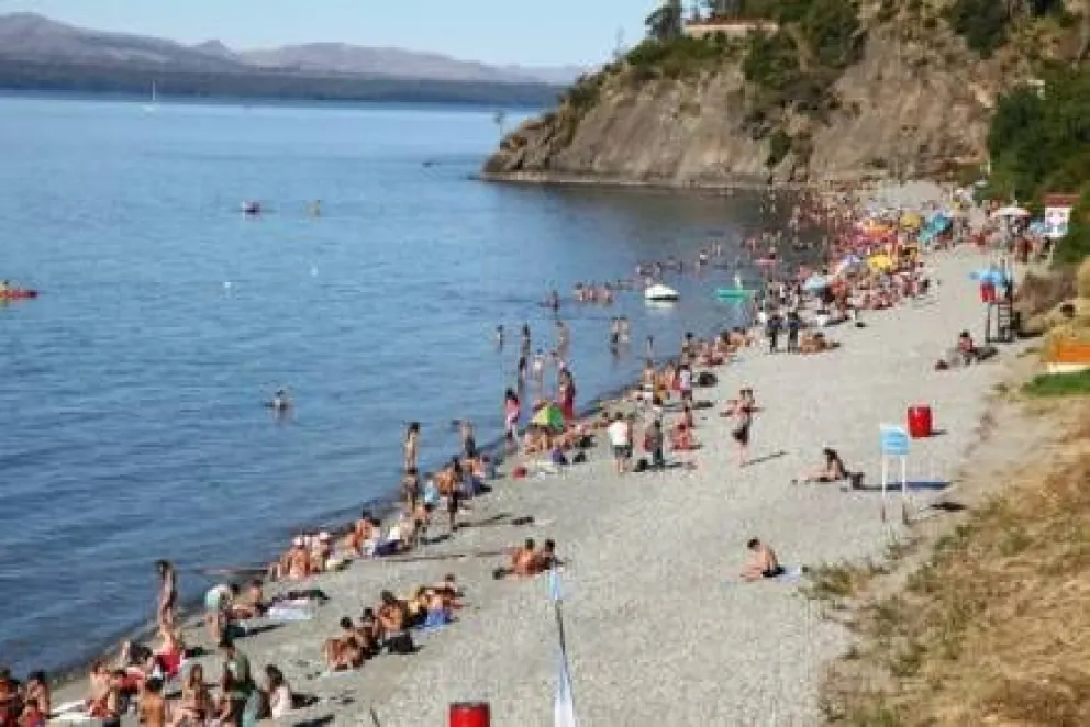 Caluroso e inestable