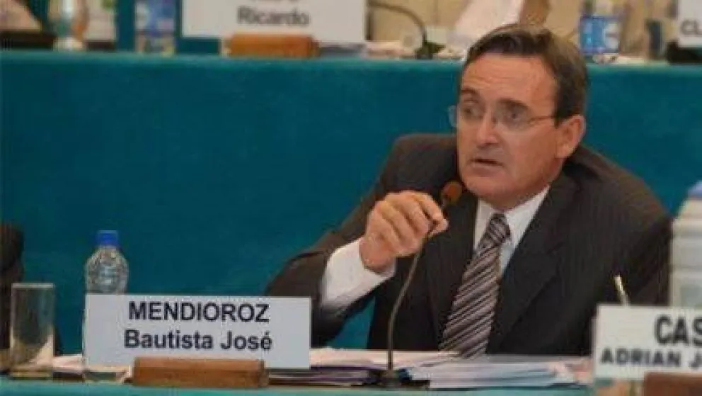 Mendioroz advirtió que el "ajuste lo sufrirán todos los rionegrinos"