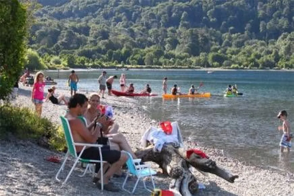 En Bariloche deben extremarse los cuidados ante el sol