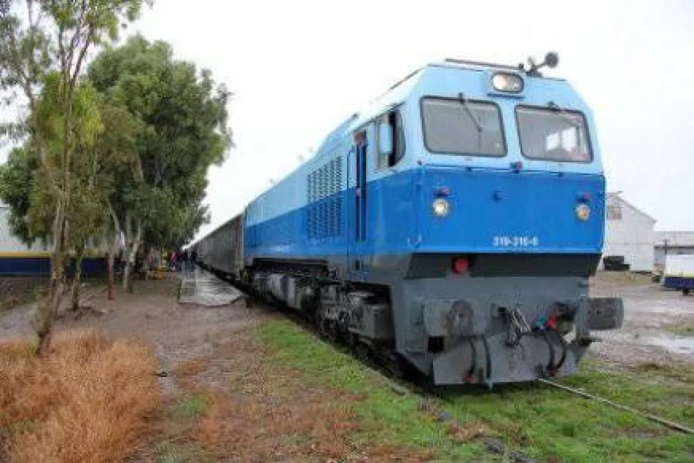 Trabajadores del Tren Patagónico realizarán paro por falta de pago
