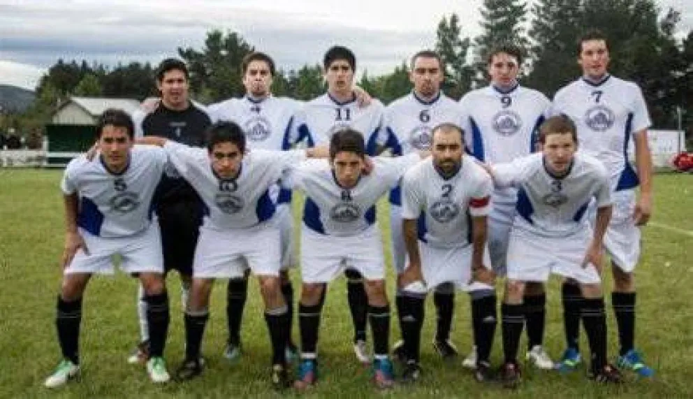Comienza el Torneo del Interior para los equipos de Bariloche