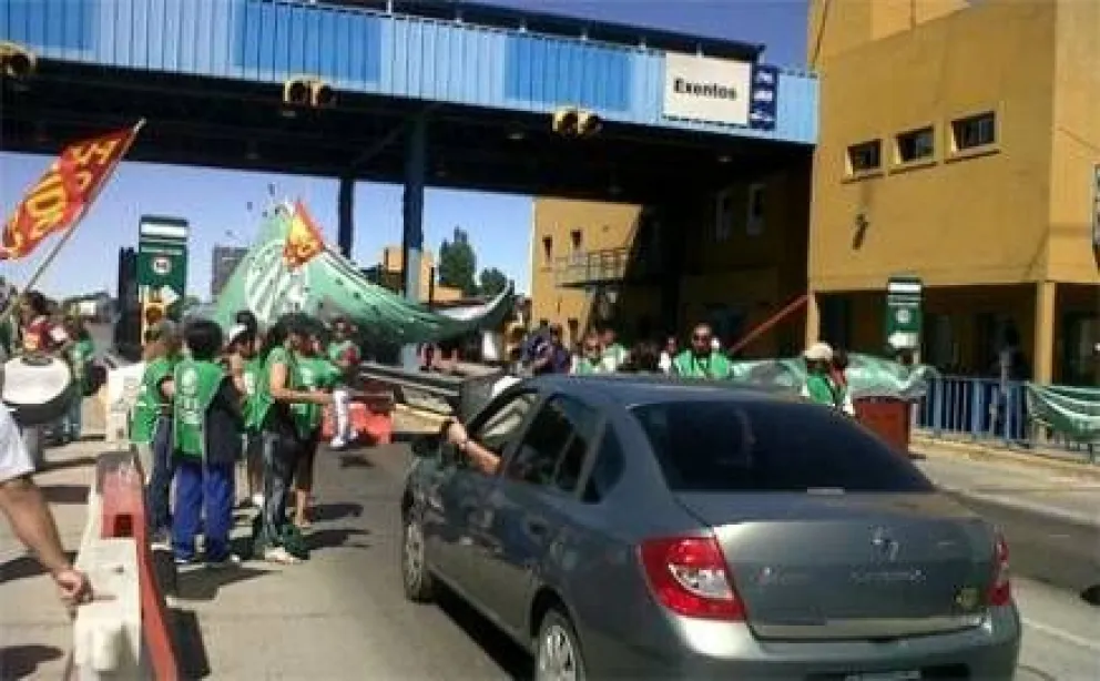 Denuncian "desmanejo" de fondos en la Secretaría de Trabajo 