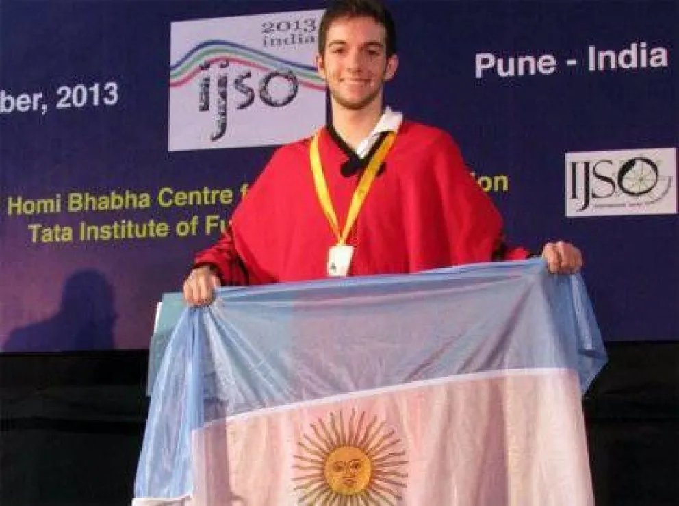 Joel Kuperman, ecuaciones de Bariloche a la India 