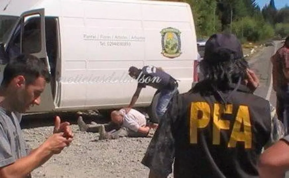 Varios detenidos en importante decomiso de cocaína en El Bolsón