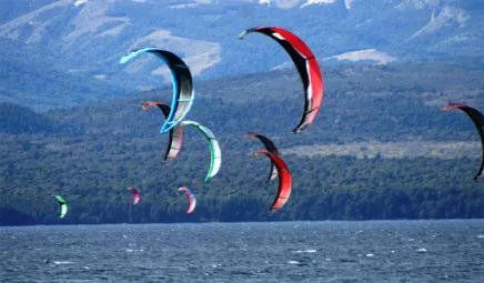 La fiesta anual del windsurf y el kitesurf  se agranda y suma atractivos