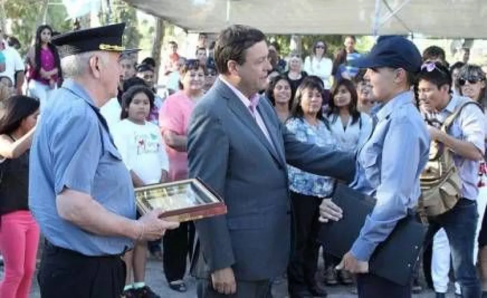 Weretilneck adelanta para hoy el encuentro con policías