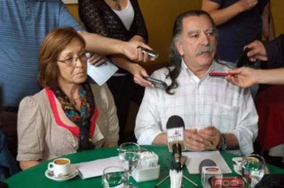 Docentes de SITER, duros con retraso en el pago de aguinaldo