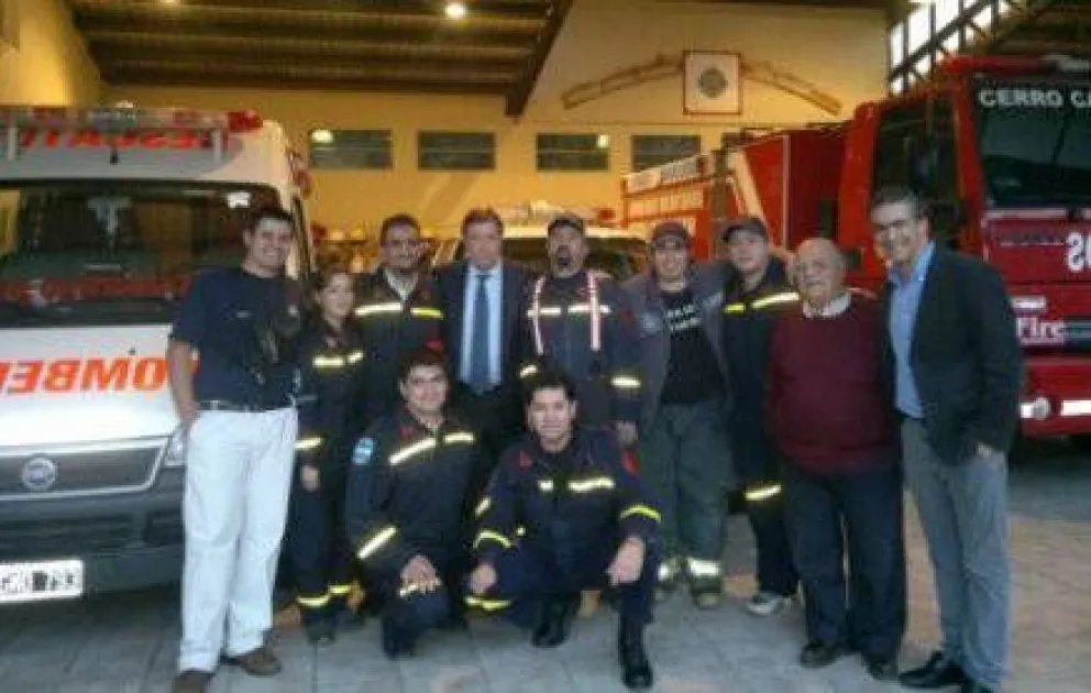 Bomberos Campanario pide fondos para "evitar cerrar" 