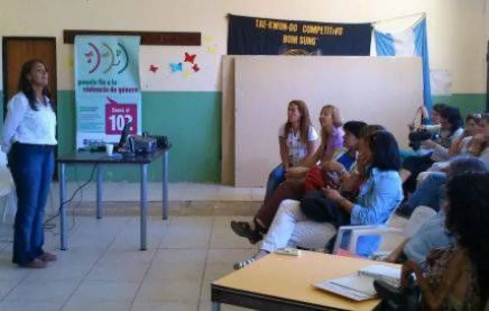 Destacan "avances" en atención de mujeres víctimas de violencia 