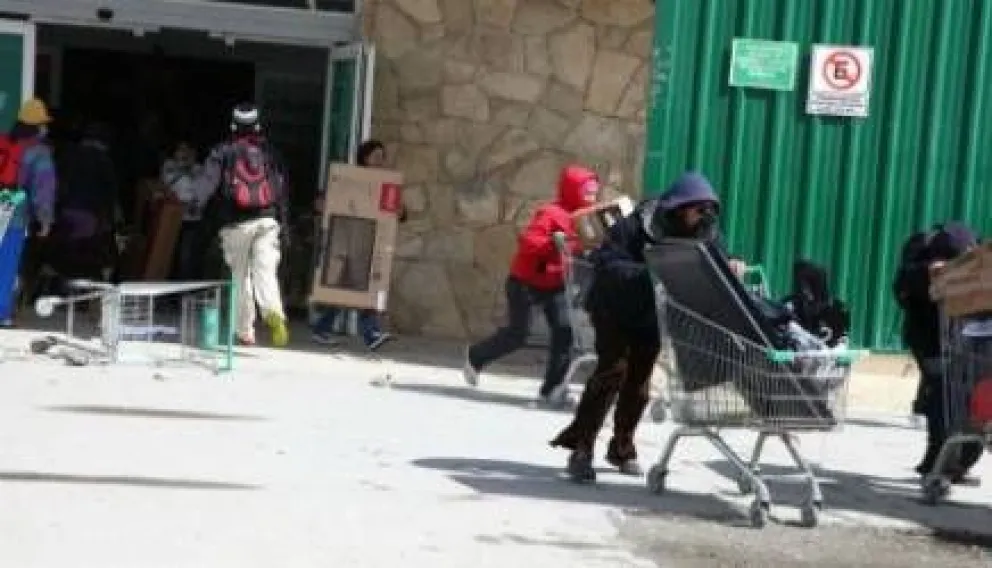 Afirman que rumores de saqueos buscan "atentar contra la gobernabilidad"