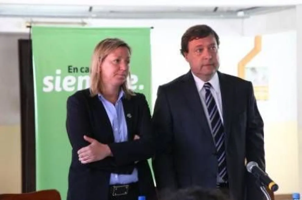 Weretilneck pidió acuerdo extrajudicial en conflicto entre CAPSA y el municipio