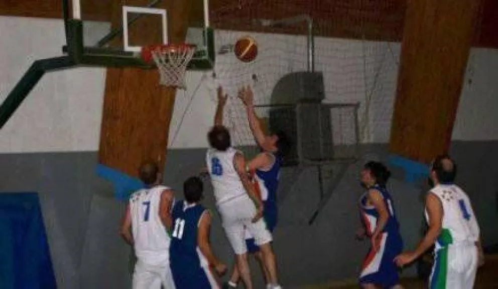Pehuenes se quedó con el clásico 