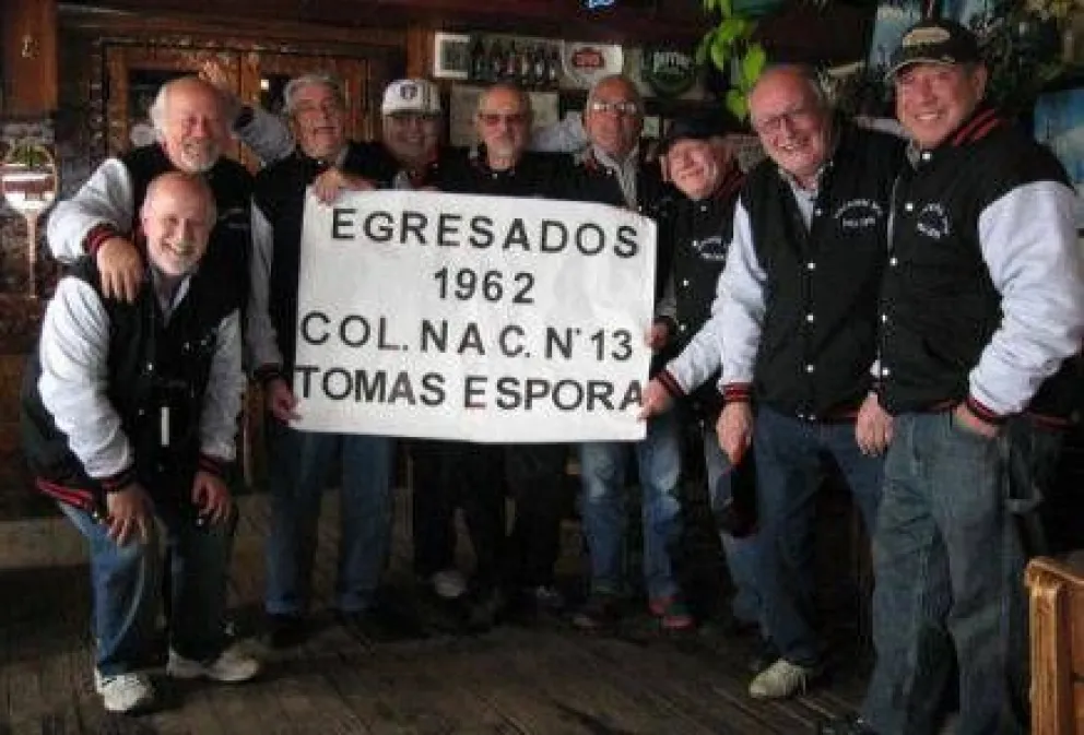 Realizaron el viaje de egresados 50 años después 