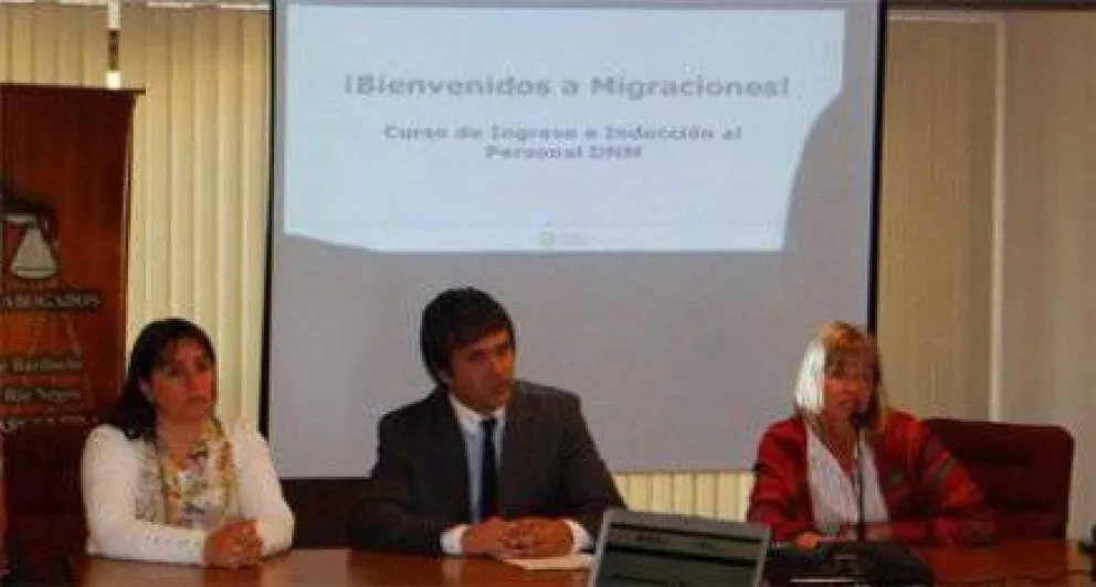 Referentes sociales fueron capacitados en "Temas Migratorios"